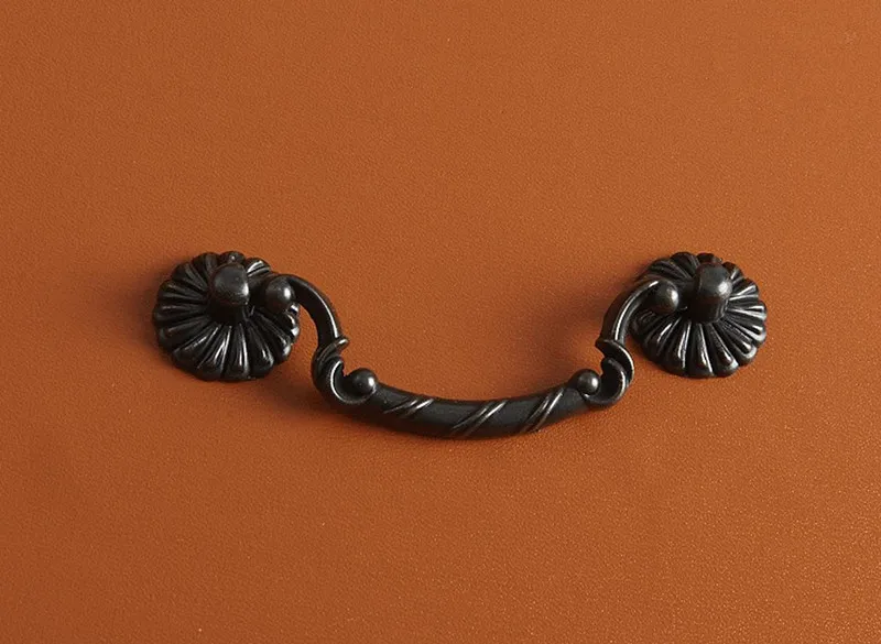 2 pcs Retro Metal Dresser Pull - Furniture Hardware Drop Pulls recensie en prijs